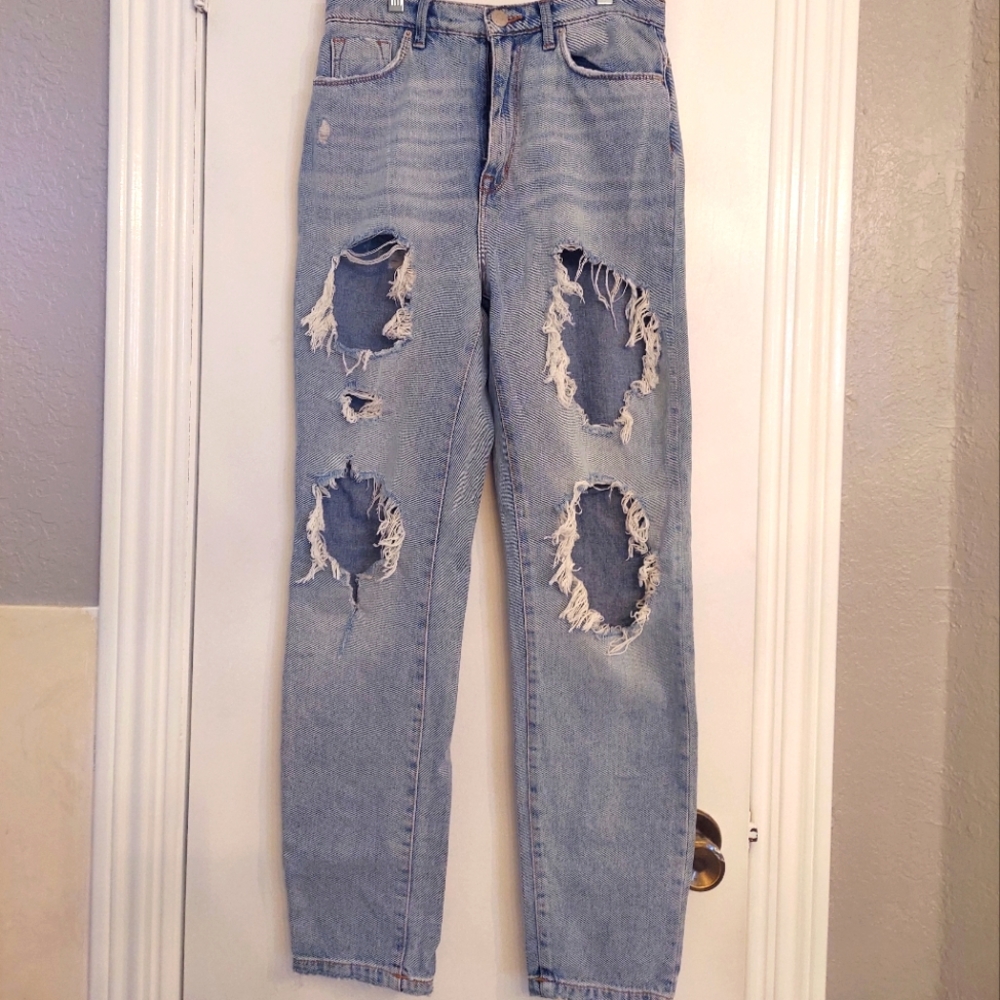 Urban Outfitters  BDG Distressed Mom Jigh Rise Jeans